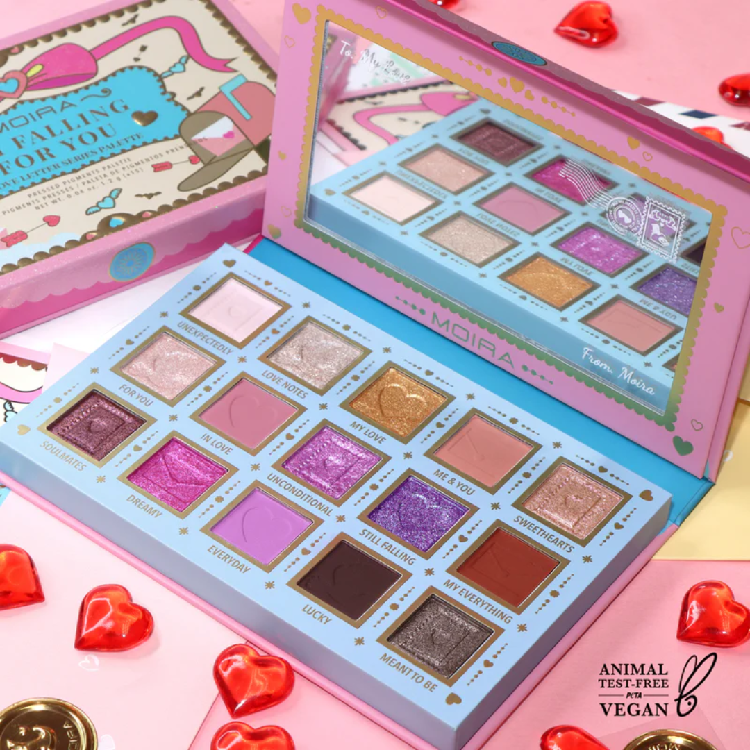 Im Falling for you Moira Shadows Palette