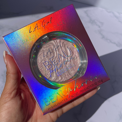 Highlighter Dazzle in a Daze Beauphoria L.A. Girl